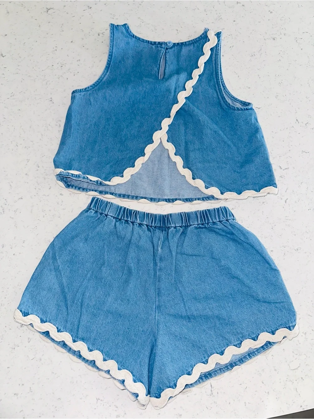 Old Navy Blue Denim-Look Tank & Shorts Set with Cream Scallop